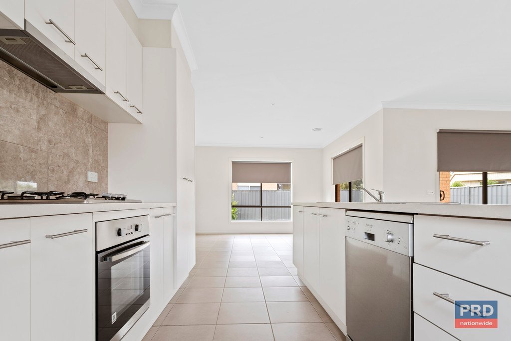 4 Perry Lane EPSOM 3