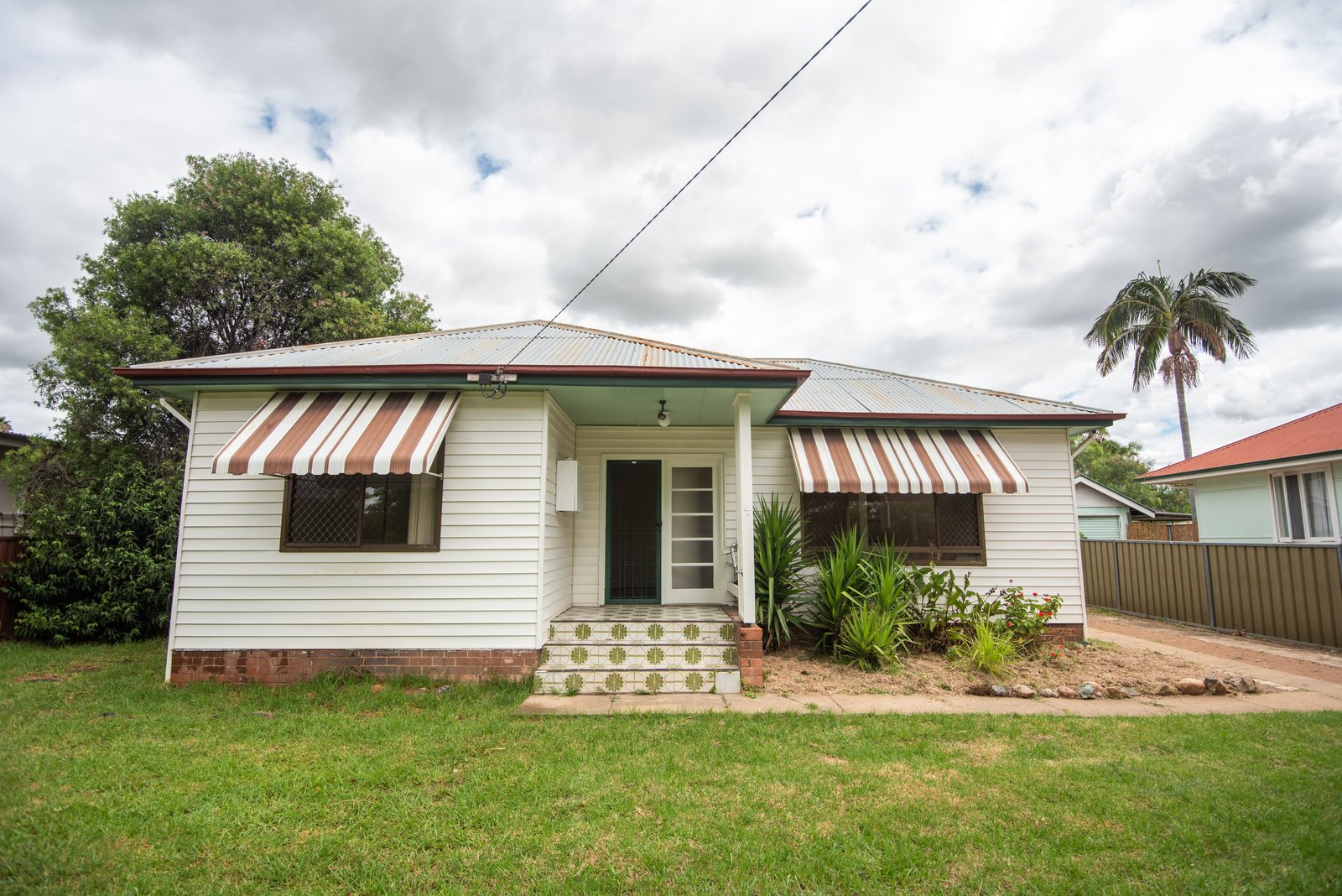 4 Petra Avenue TAMWORTH 1