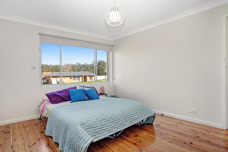 4 Petrie Close THORNTON 5