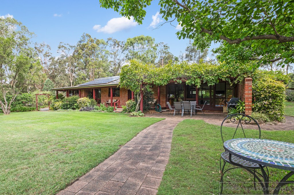 4 Phoenix Road BLACK HILL 17