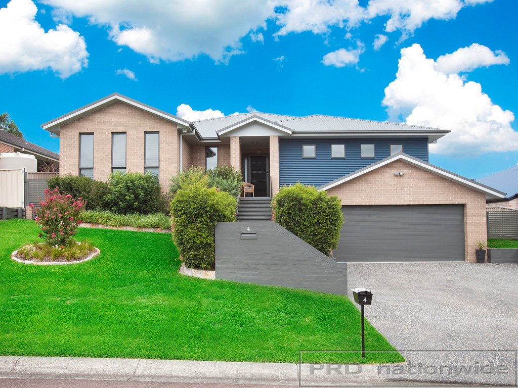 4 Pinnacle Close BOLWARRA HEIGHTS 1