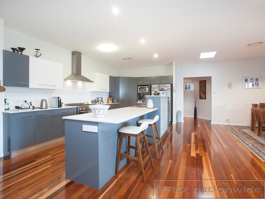 4 Pinnacle Close BOLWARRA HEIGHTS 4