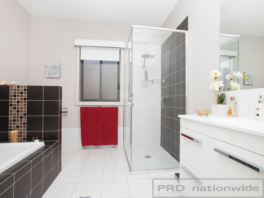 4 Pinnacle Close BOLWARRA HEIGHTS 12