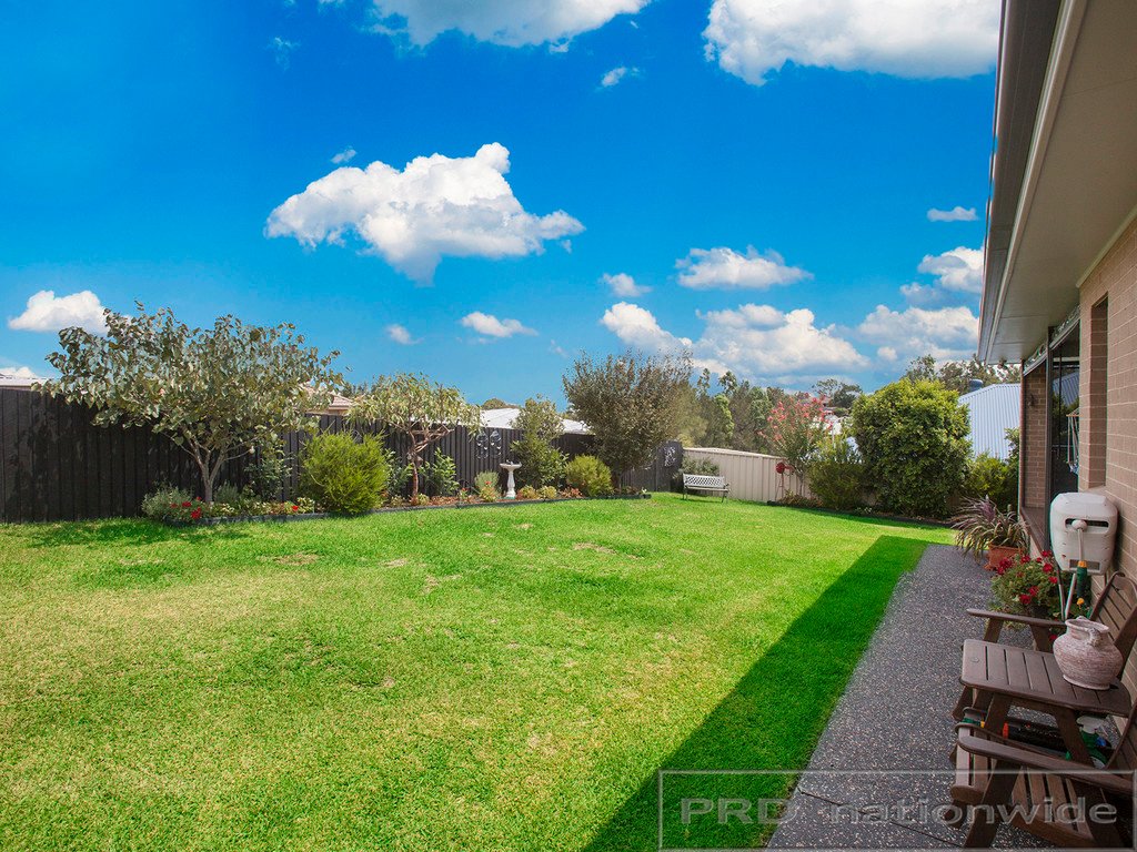 4 Pinnacle Close BOLWARRA HEIGHTS 16