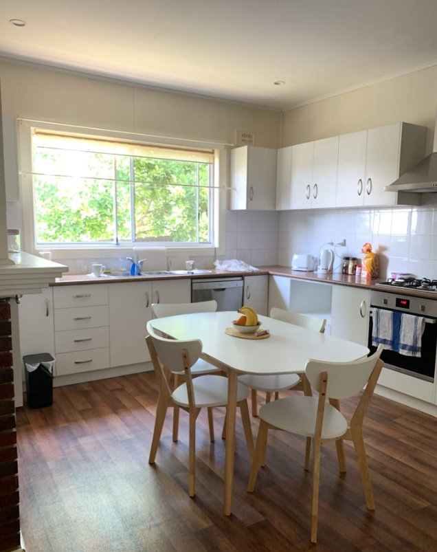 4 Pioneer Street BATLOW 2