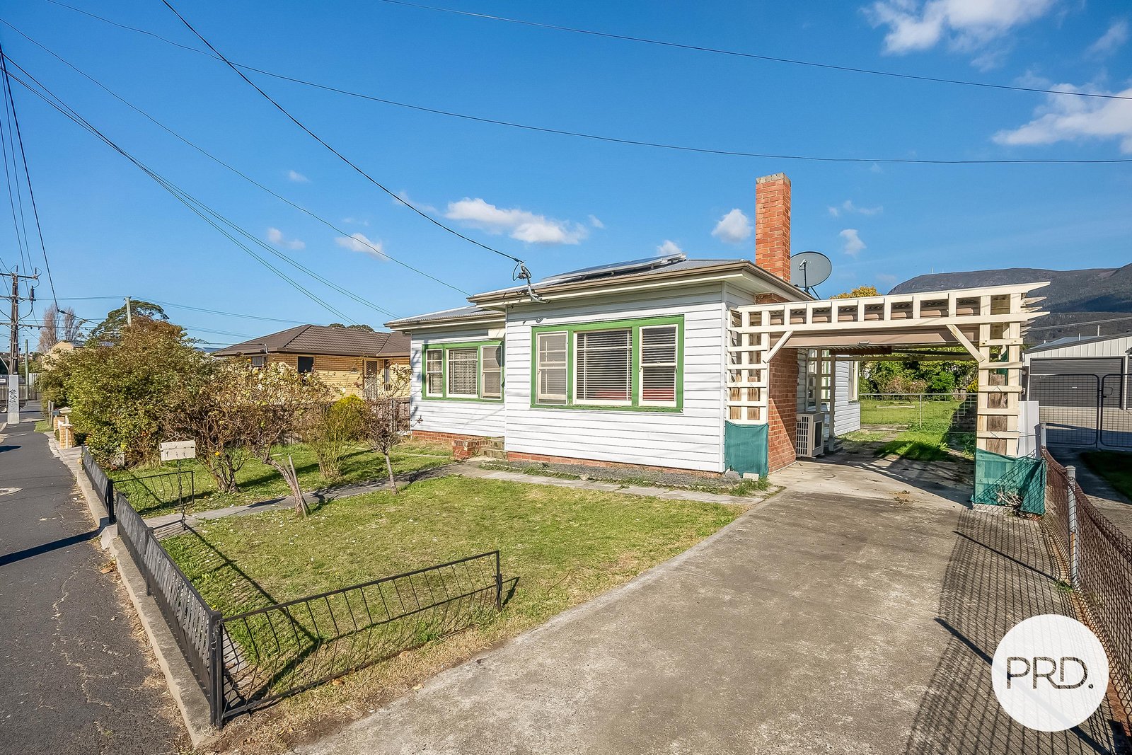 4 Pitcairn Street GLENORCHY 2