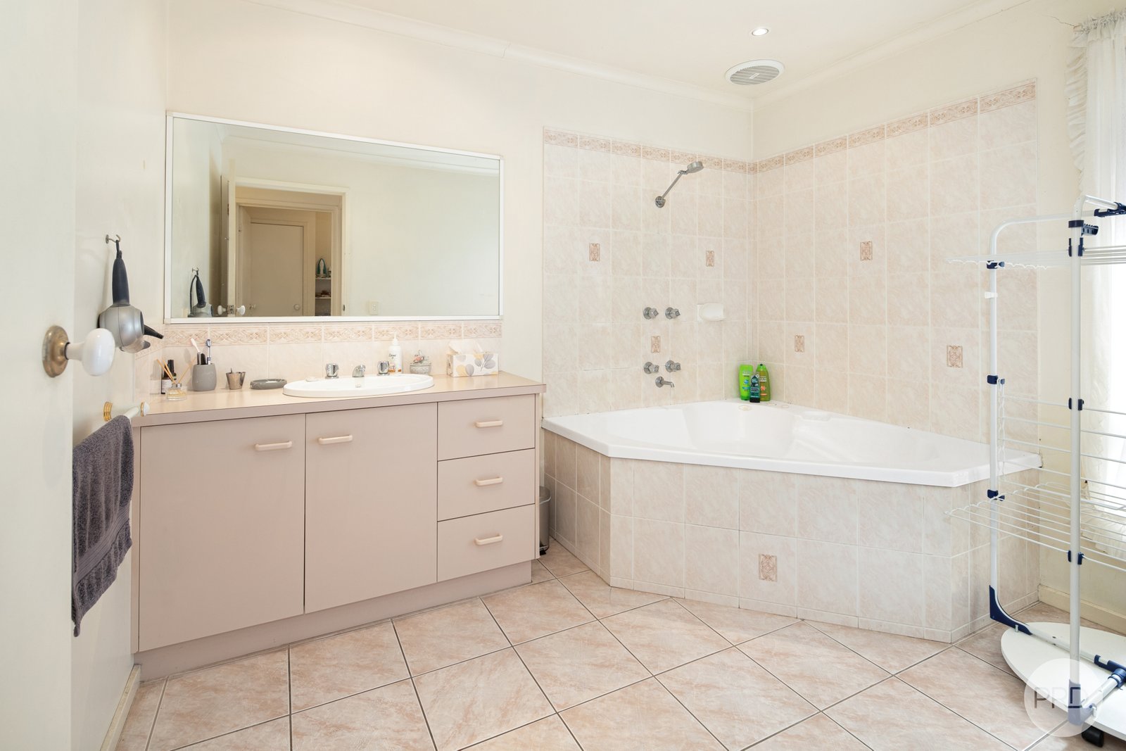 4 Ploughshare Drive MOUNT HELEN 7
