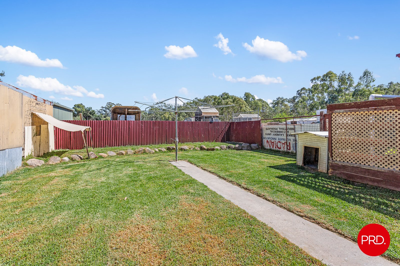 4 Pohlman Street HEATHCOTE 19