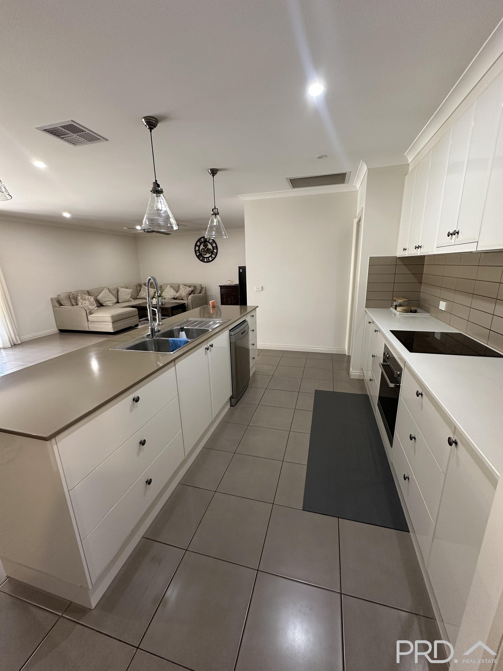 4 Pollifrone Court MILDURA 8