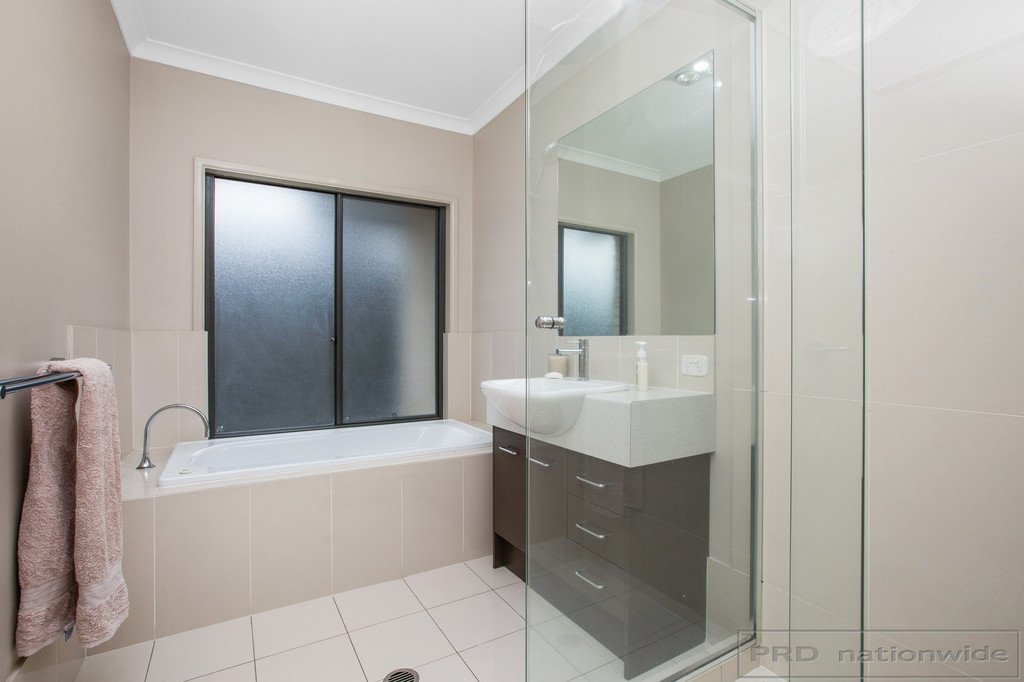 4 Pomax Street EAST MAITLAND 17
