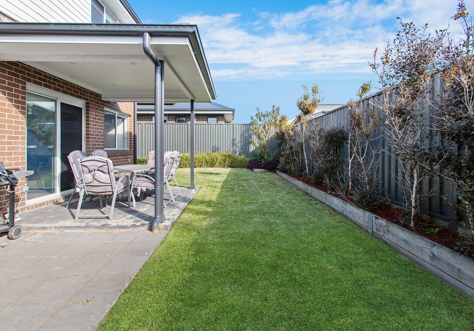 4 Pony Drive CALDERWOOD 11