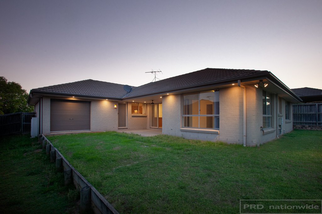 4 Poplar Level Terrace BRANXTON 3