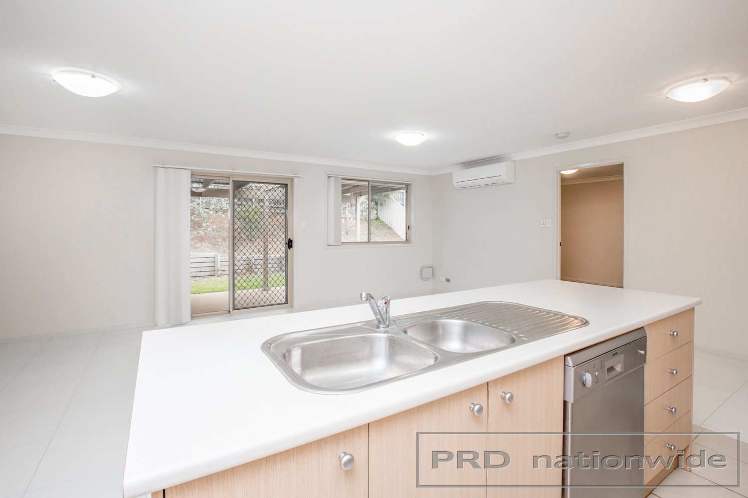 4 Port Cove GILLIESTON HEIGHTS 6