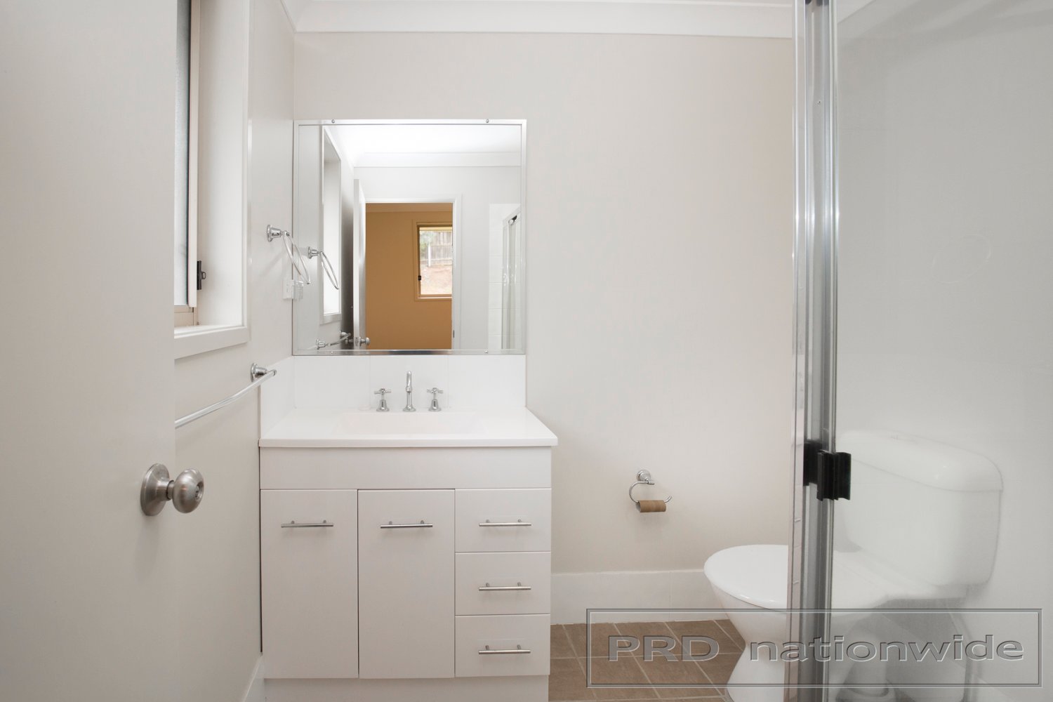 4 Port Cove GILLIESTON HEIGHTS 9
