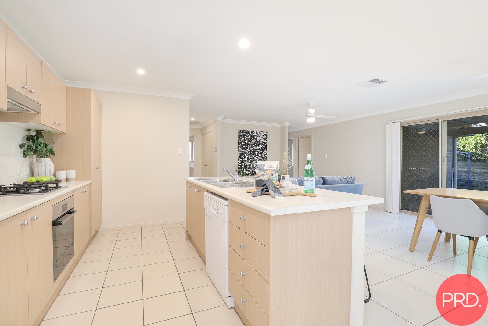 4 Port Cove GILLIESTON HEIGHTS 6