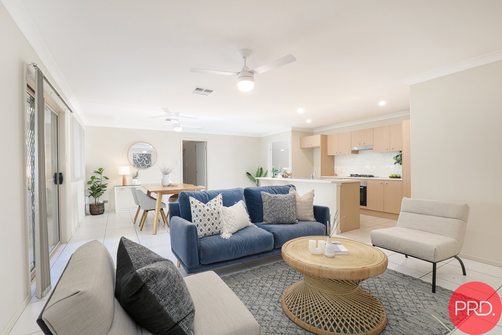 4 Port Cove, GILLIESTON HEIGHTS NSW 2321