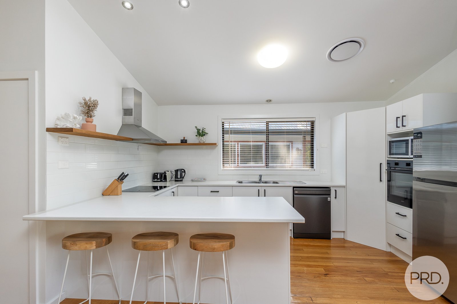 4 Purcell Avenue LEMON TREE PASSAGE 3