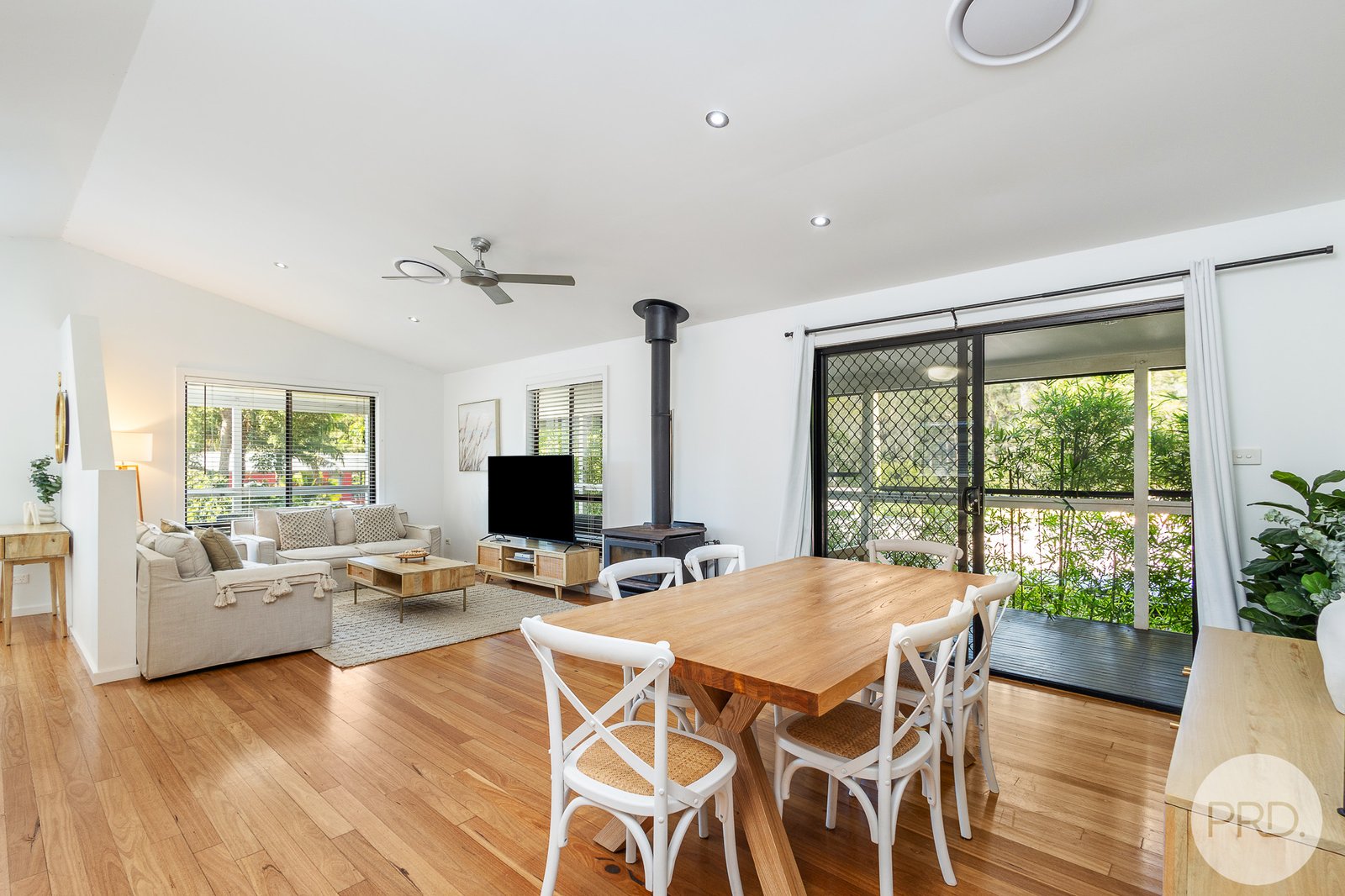 4 Purcell Avenue LEMON TREE PASSAGE 5