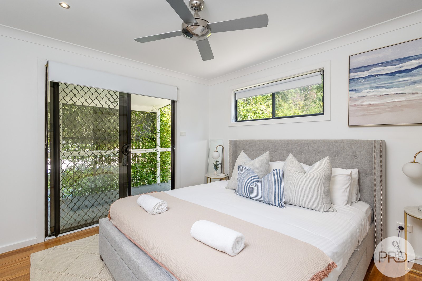 4 Purcell Avenue LEMON TREE PASSAGE 8