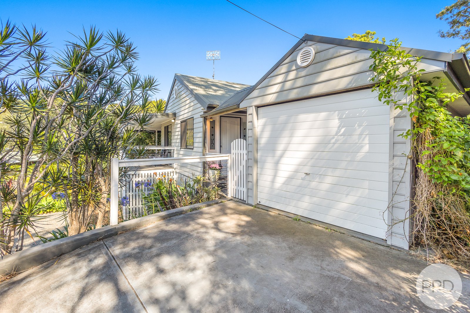 4 Purcell Avenue LEMON TREE PASSAGE 22