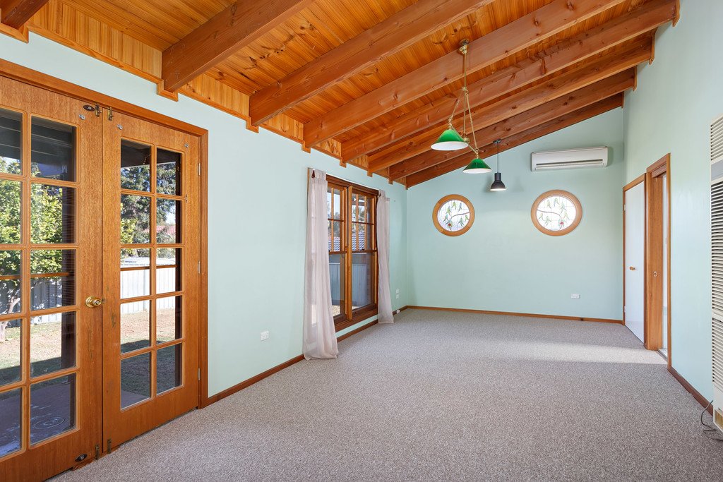 4 Quail Street MOUNT AUSTIN 4