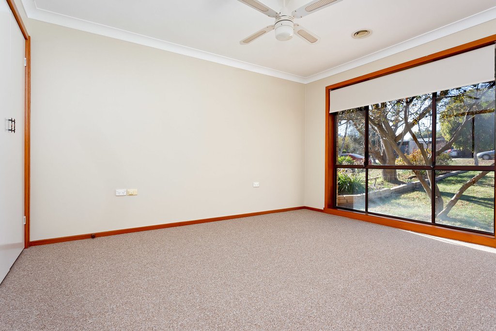 4 Quail Street MOUNT AUSTIN 5