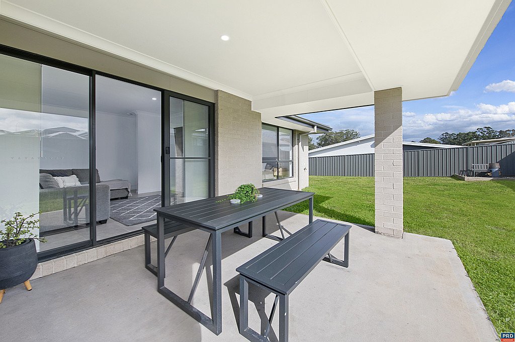 4 Quandong Place KEW 8