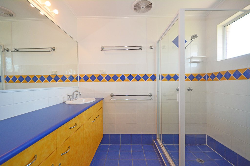 4 Queen Street FINGAL HEAD 9