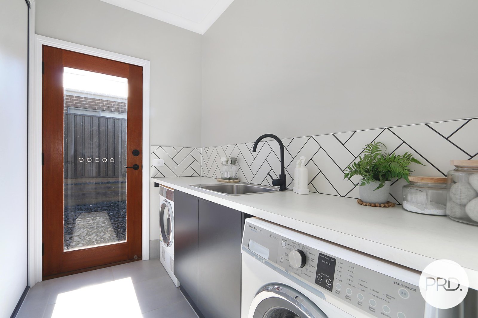 4 Queensberry Road LENEVA 17