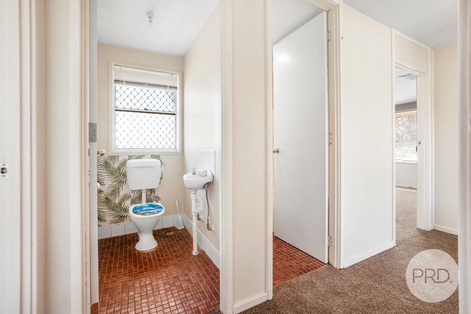 4 Quinn Street TAMWORTH 11