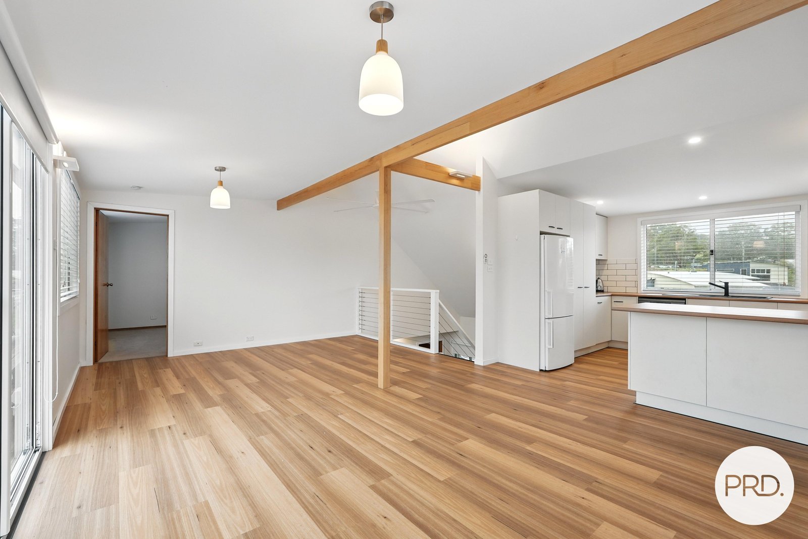 4 Rainbow Terrace OPOSSUM BAY 3