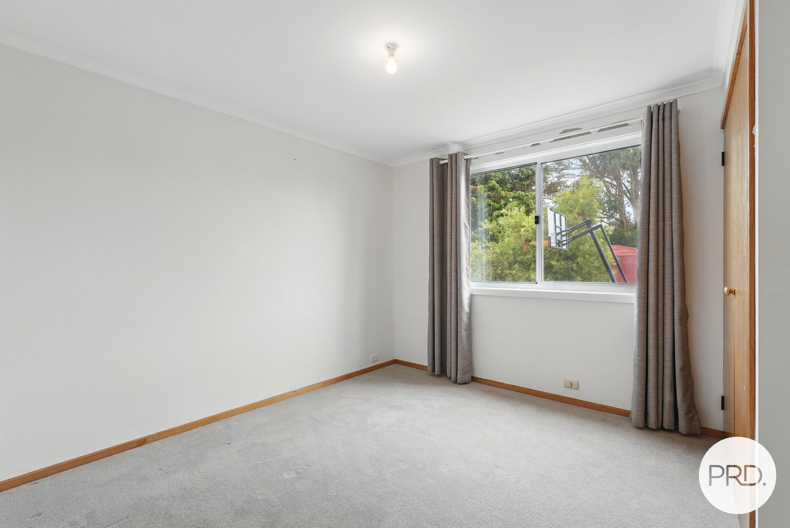 4 Rainbow Terrace OPOSSUM BAY 5