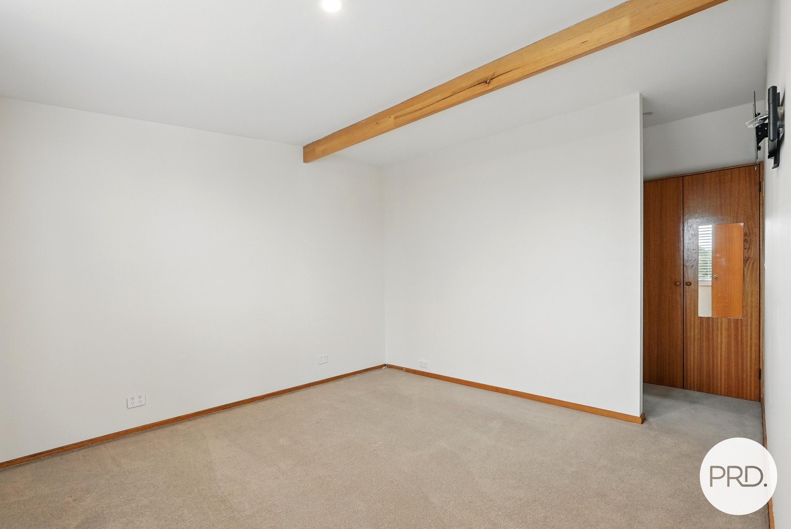 4 Rainbow Terrace OPOSSUM BAY 6
