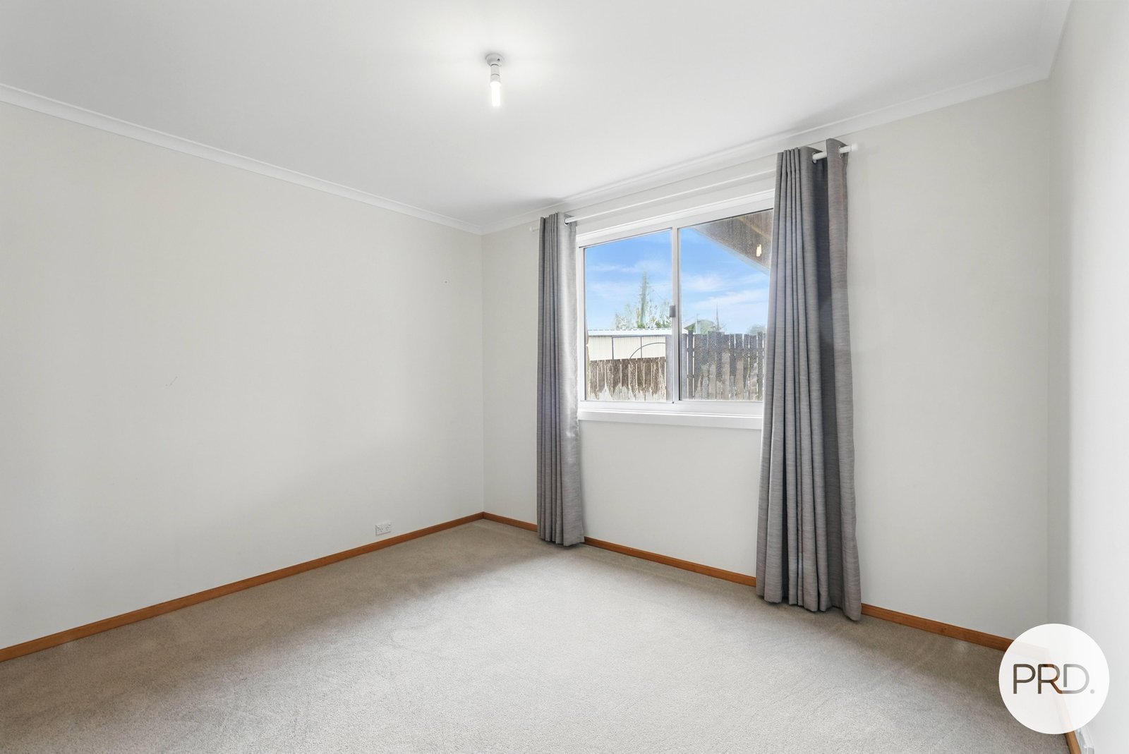 4 Rainbow Terrace OPOSSUM BAY 7