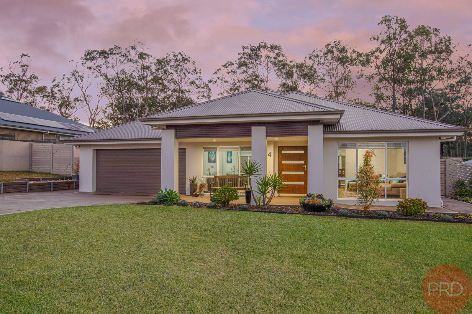 4 Rampling Avenue NORTH ROTHBURY 1