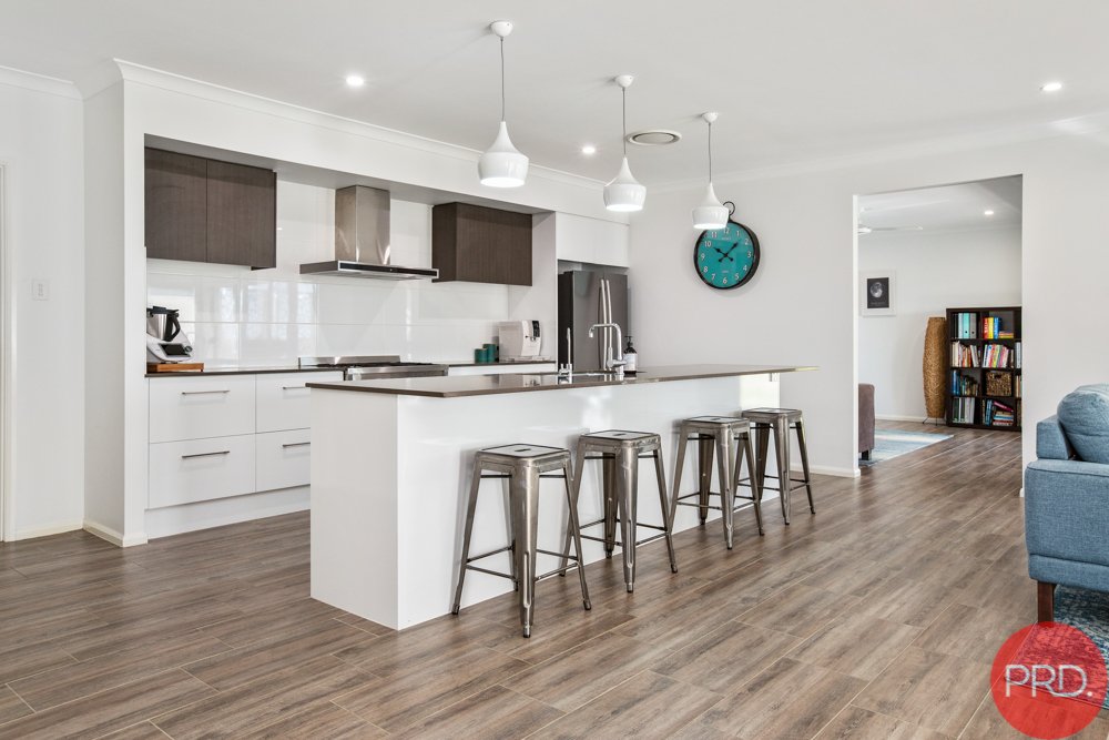 4 Rampling Avenue NORTH ROTHBURY 2