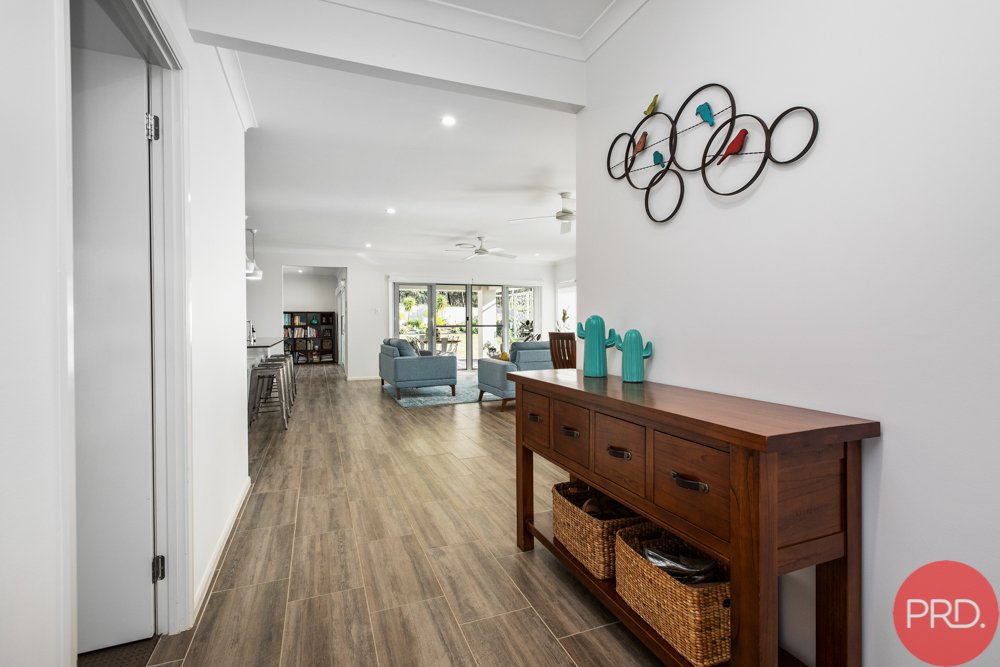 4 Rampling Avenue NORTH ROTHBURY 19