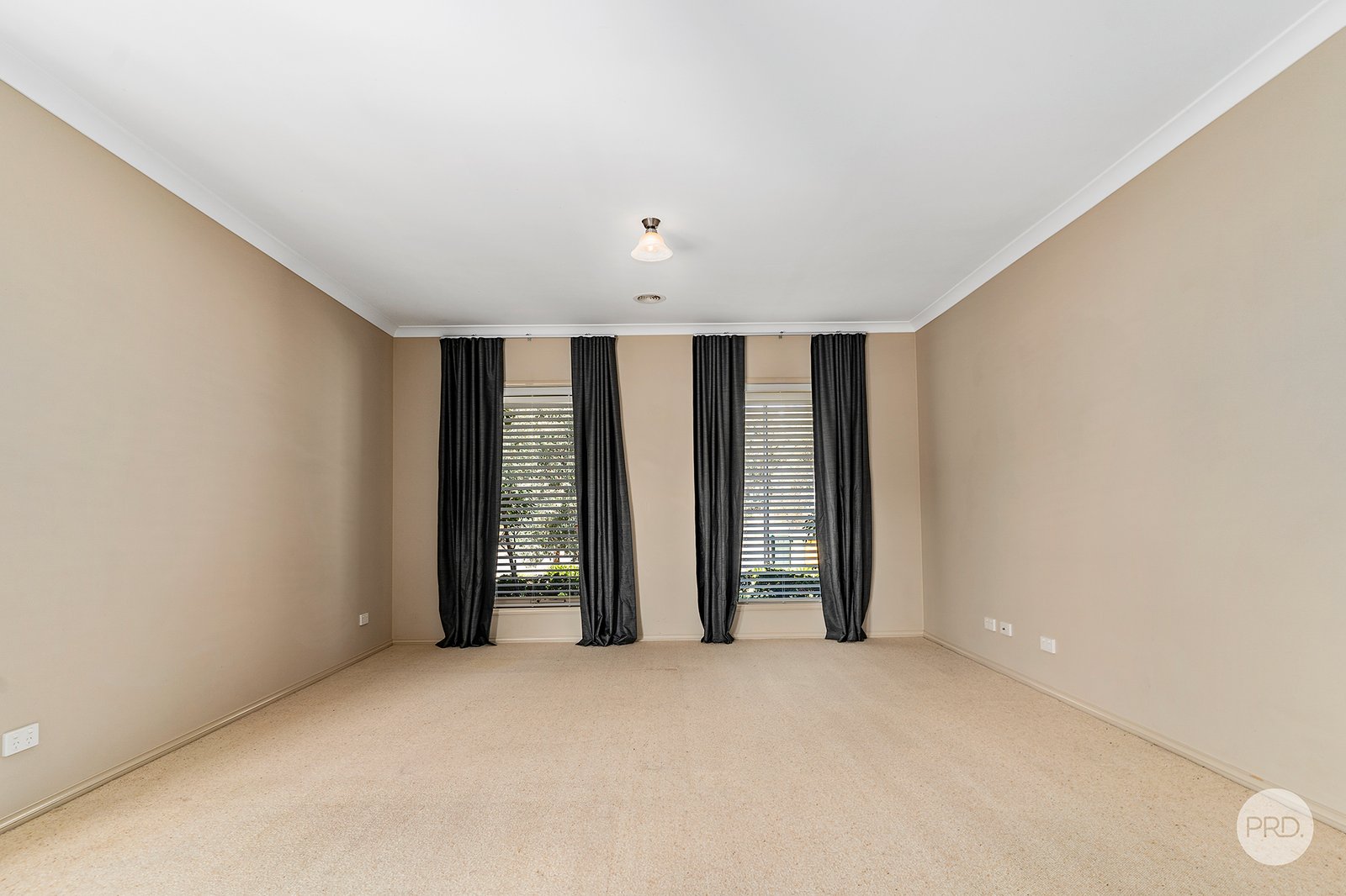 4 Redgum Way JACKASS FLAT 10