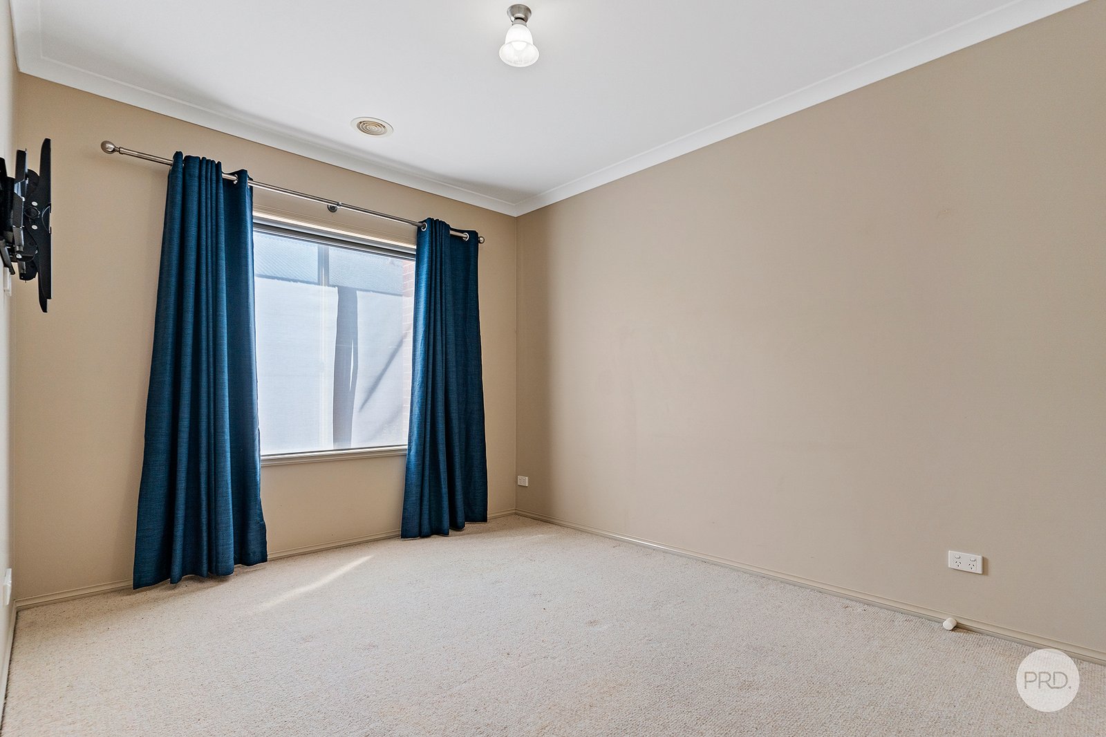 4 Redgum Way JACKASS FLAT 12