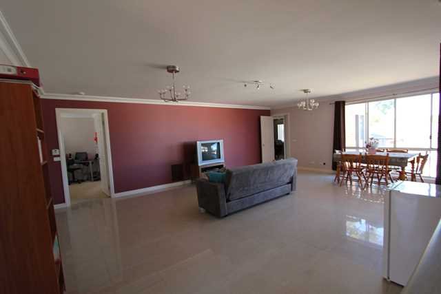 4 Redwood Court MOUNT HELEN 2