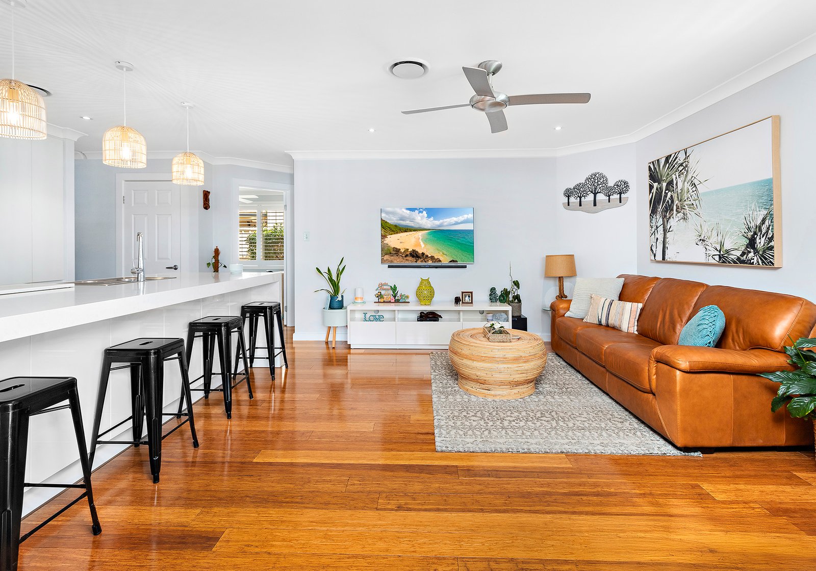 4 Reed Park Place HORSLEY 3