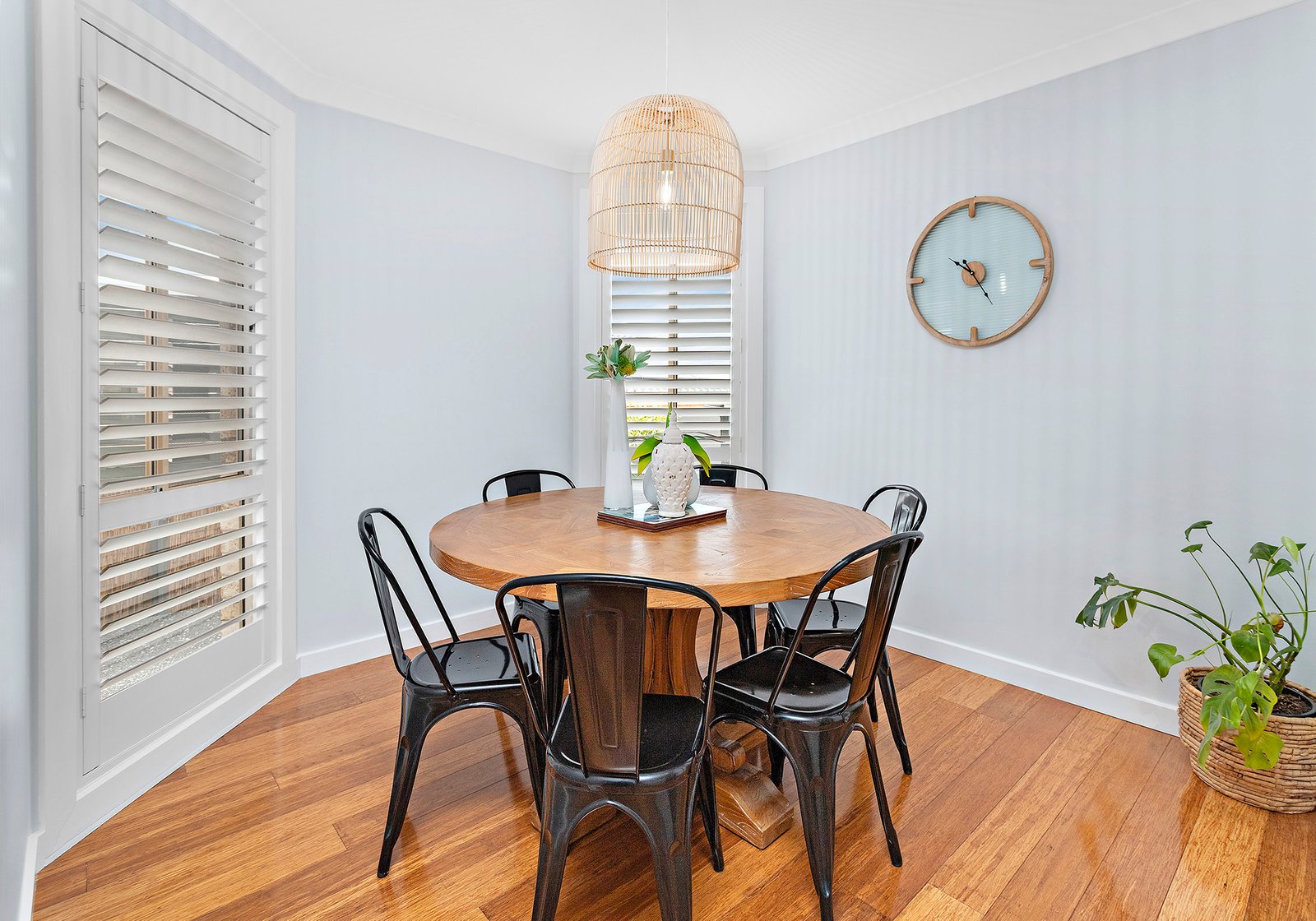 4 Reed Park Place HORSLEY 5