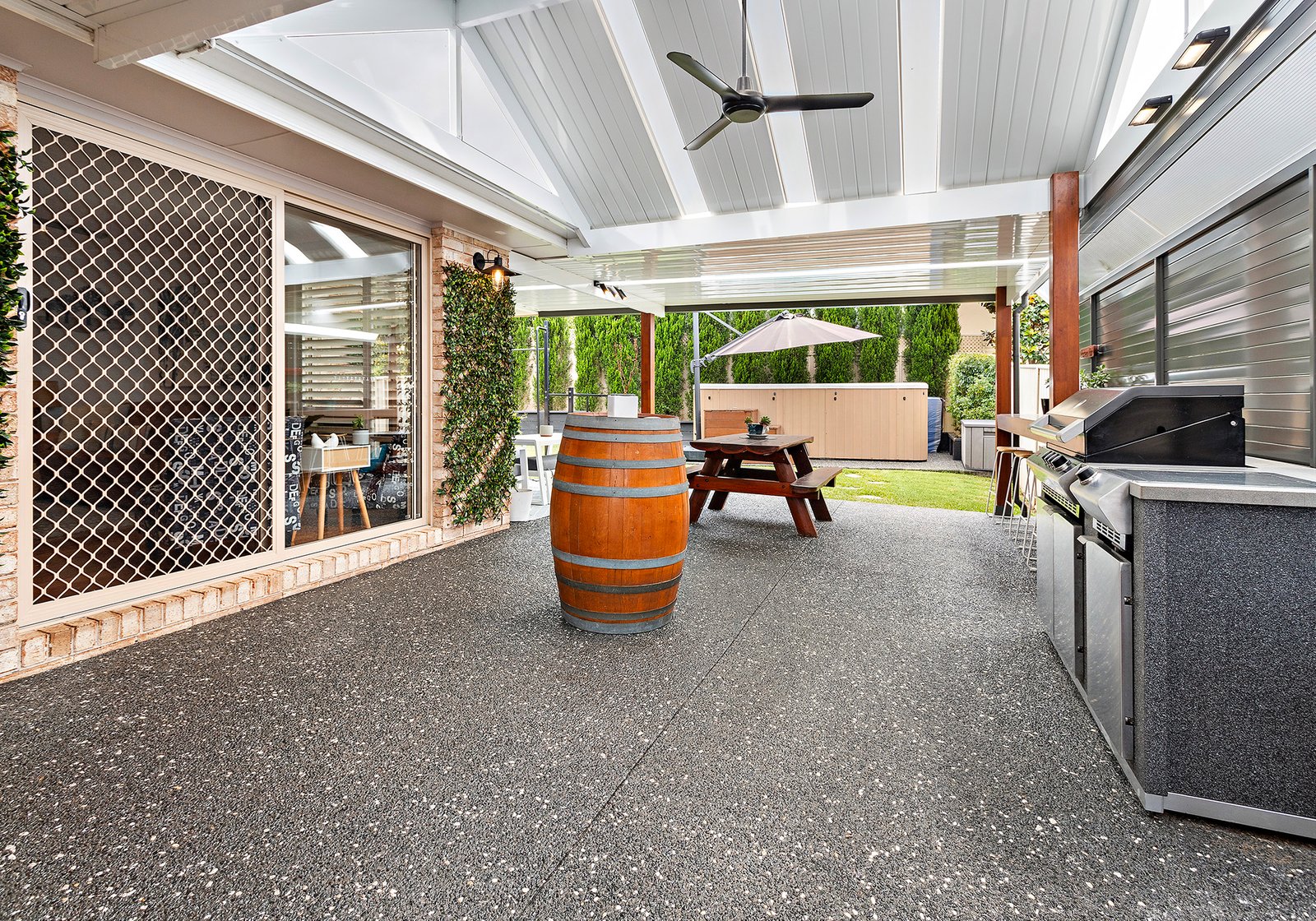 4 Reed Park Place HORSLEY 13