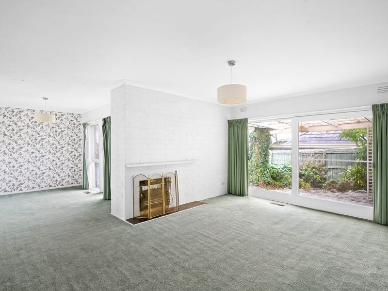 Real Estate and Property in 4 Regal Avenue, Doncaster East, VIC