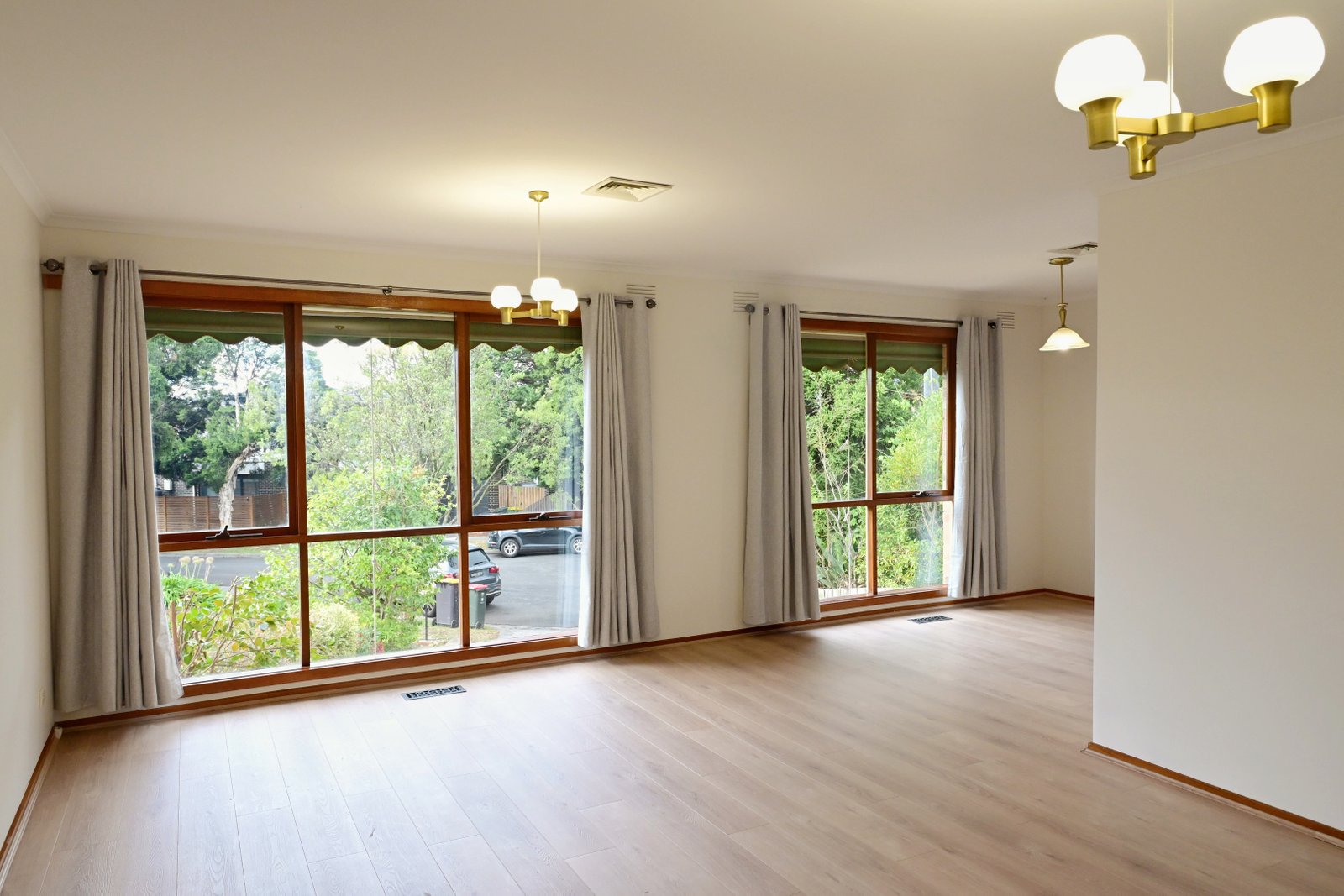 Gallery: 4 Regal Court