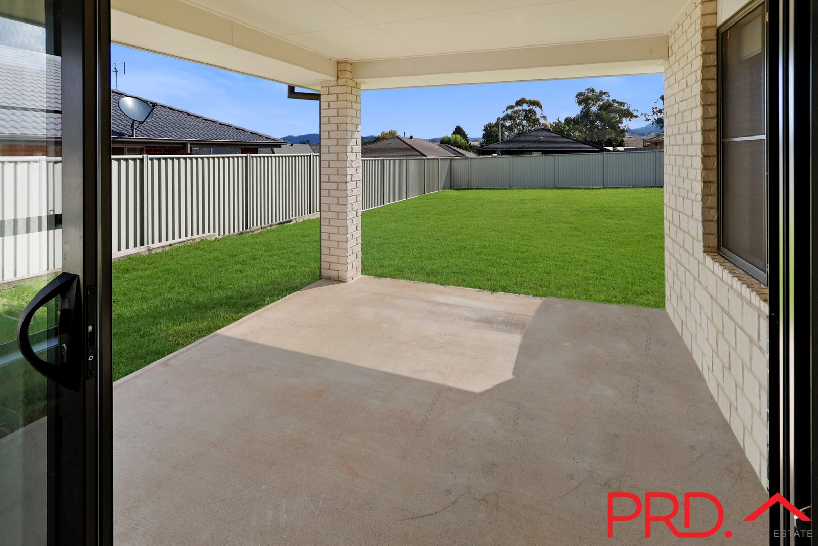 4 Reginald Drive KOOTINGAL 13