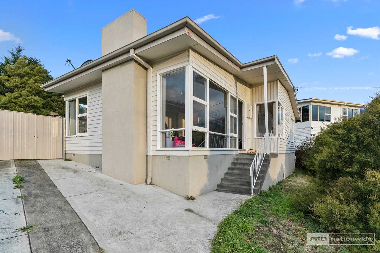 4 Reiby Street GLENORCHY 2