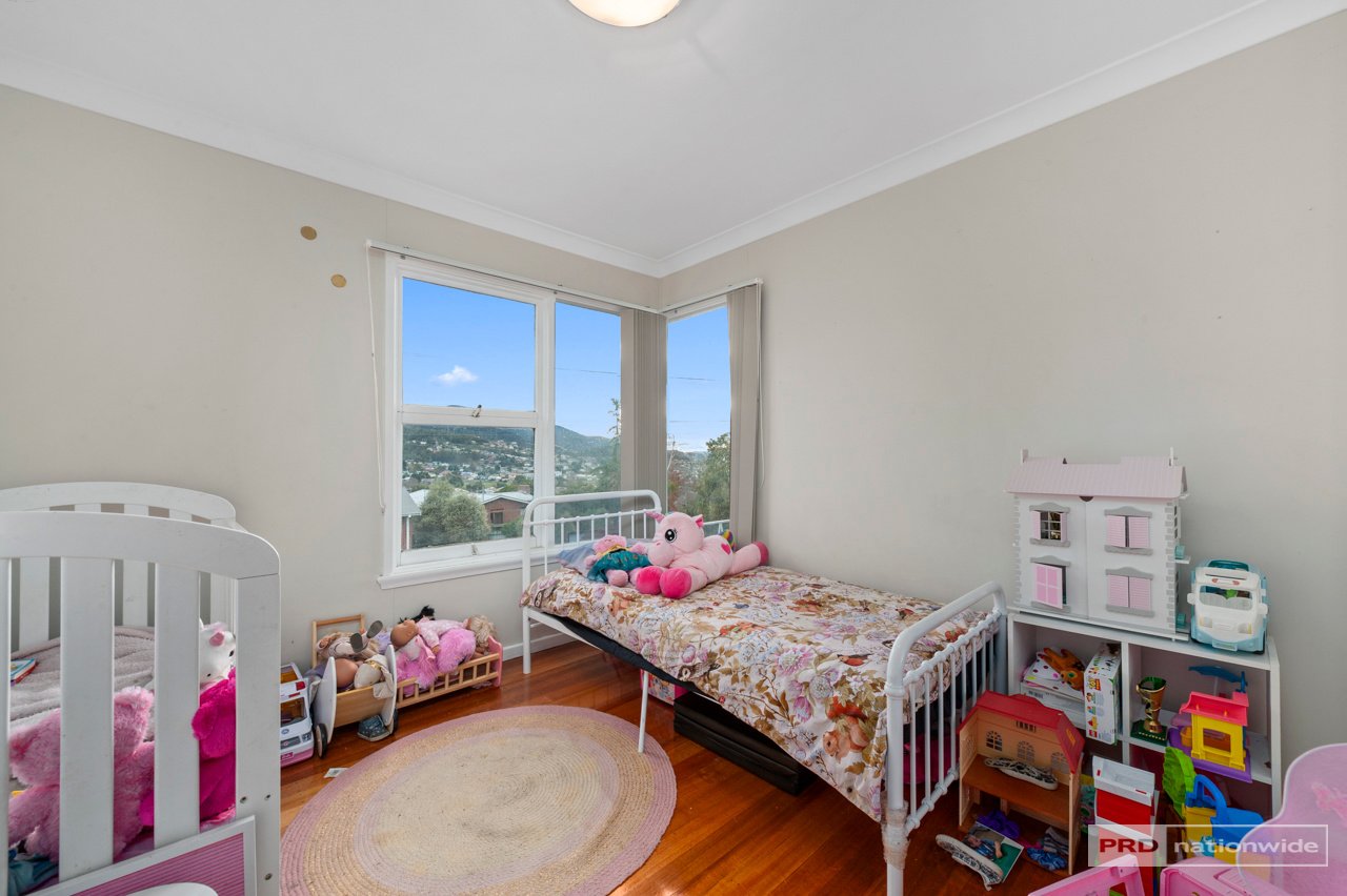 4 Reiby Street GLENORCHY 12
