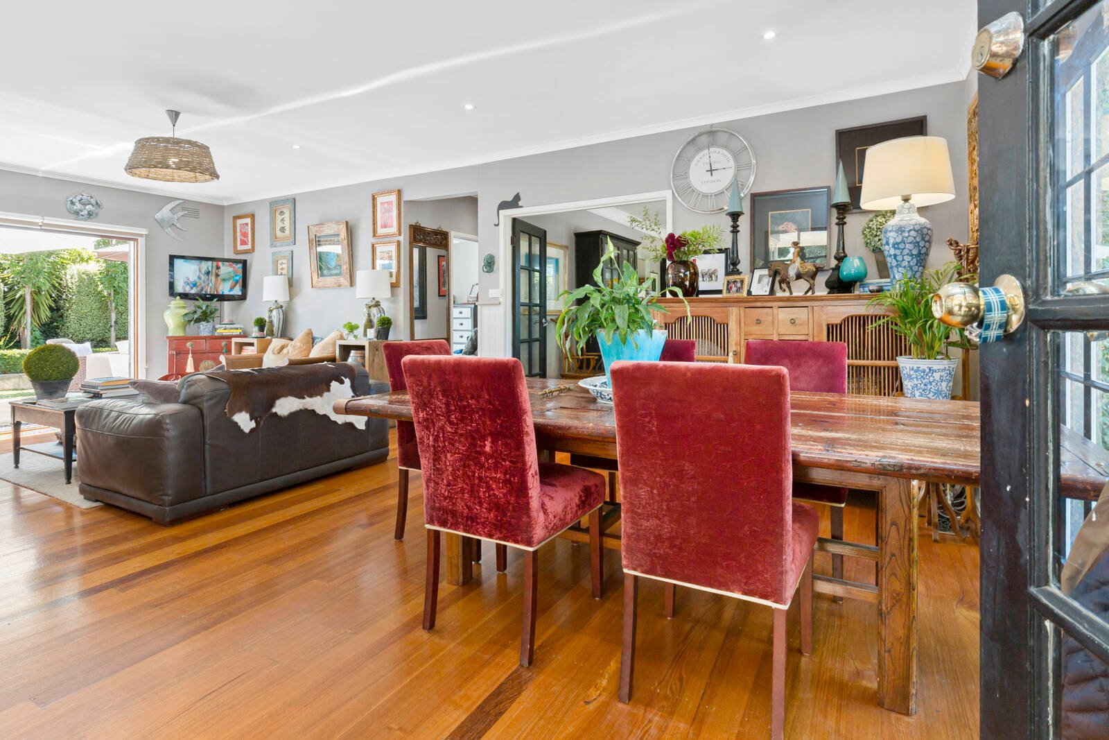 Real Estate and Property in 4 Richard Court, Mount Eliza, VIC