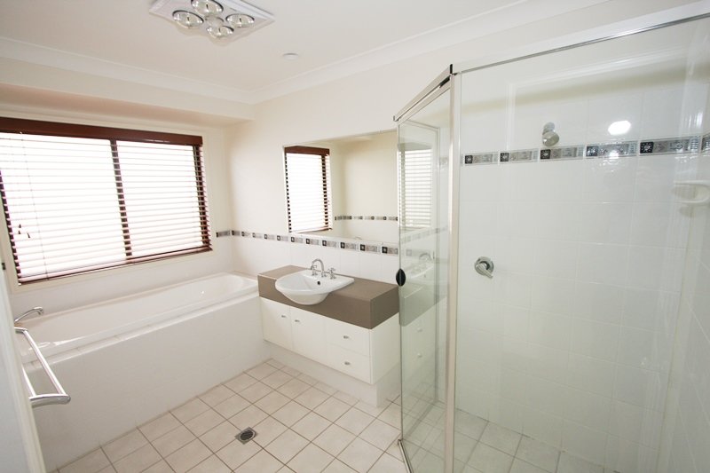 4 Rimu Place MOLENDINAR 11